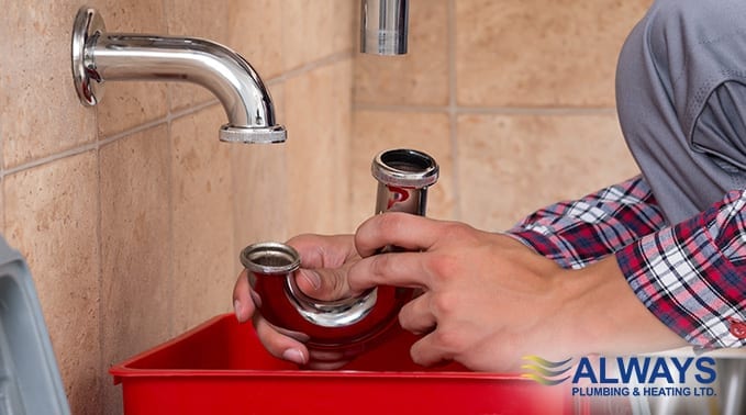 Plumbing Fixes Before Selling Image